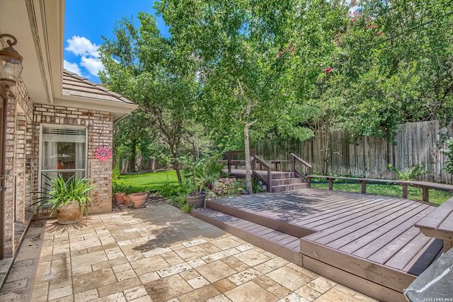 16030 Santa Cathrena, San Antonio, TX 78232