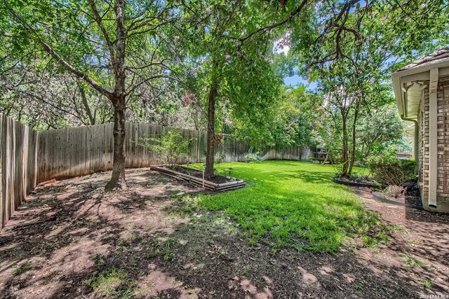 16030 Santa Cathrena, San Antonio, TX 78232