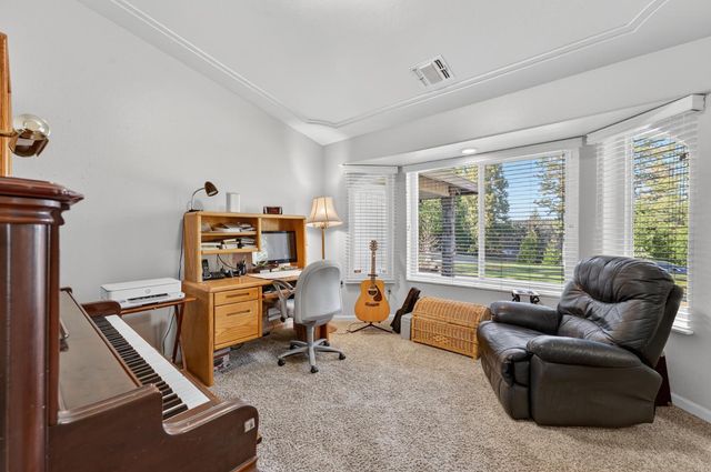 6140 Shad Way, Pollock Pines, CA 95726