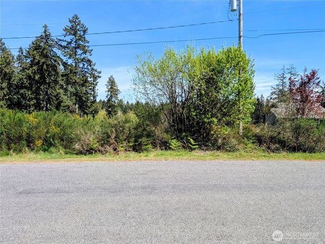 2501 195th Avenue SW, Lakebay, WA 98349