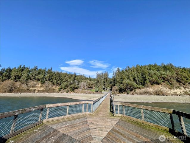 2501 195th Avenue SW, Lakebay, WA 98349