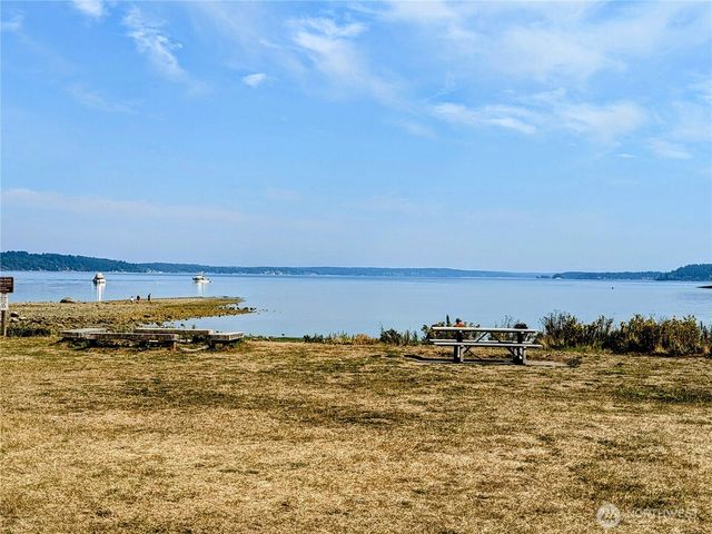 2501 195th Avenue SW, Lakebay, WA 98349