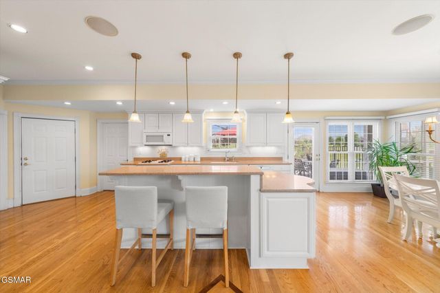 1729 Harrisburg Mill Road, Sevierville, TN 37876