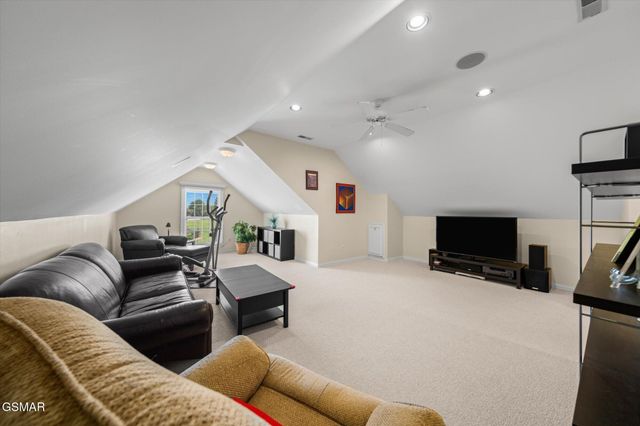 1729 Harrisburg Mill Road, Sevierville, TN 37876