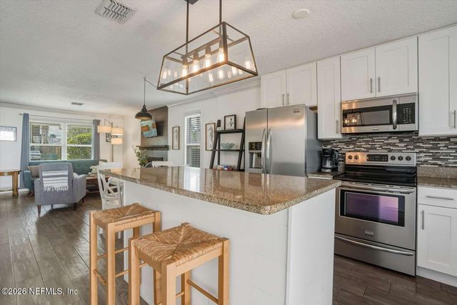 505 UPPER 8TH Avenue S, Jacksonville Beach, FL 32250