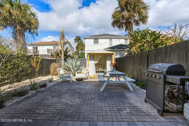 505 UPPER 8TH Avenue S, Jacksonville Beach, FL 32250