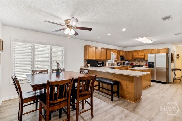 198 Dutchmans Cove Road, Midway, GA 31320