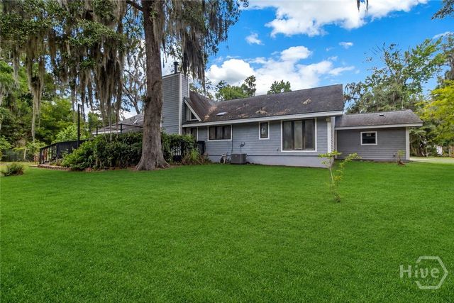 198 Dutchmans Cove Road, Midway, GA 31320