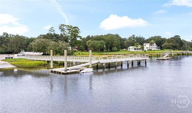 198 Dutchmans Cove Road, Midway, GA 31320
