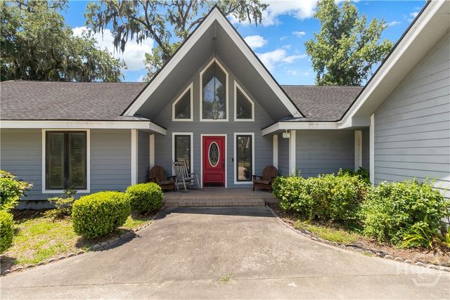 198 Dutchmans Cove Road, Midway, GA 31320