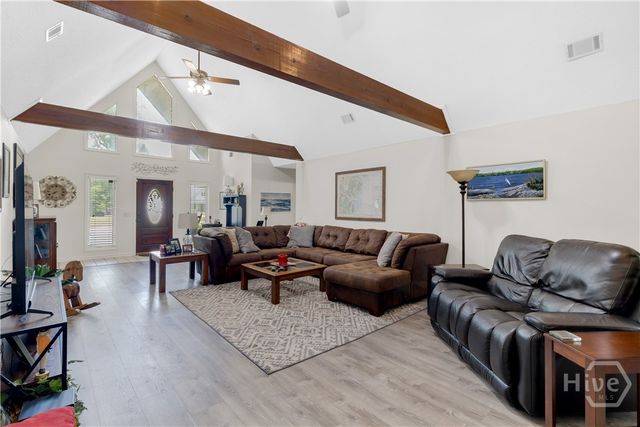 198 Dutchmans Cove Road, Midway, GA 31320