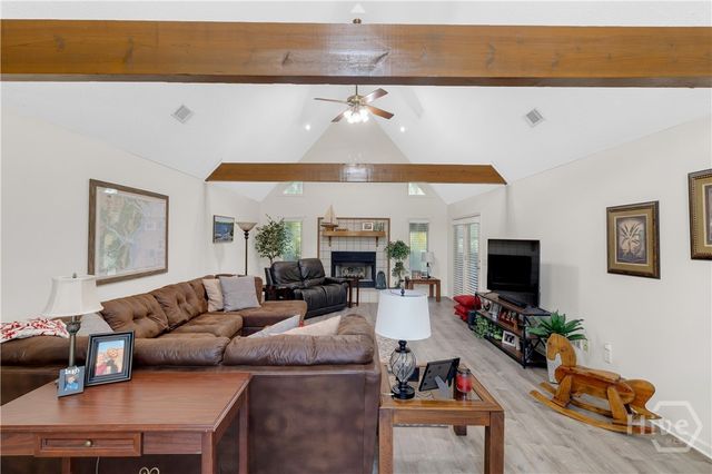 198 Dutchmans Cove Road, Midway, GA 31320