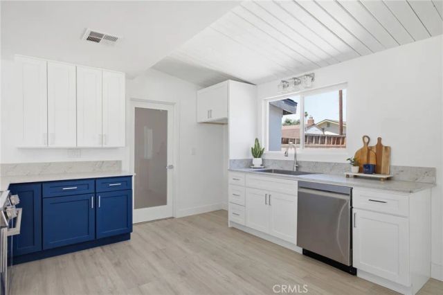 2805 Haley Street, Bakersfield, CA 93305