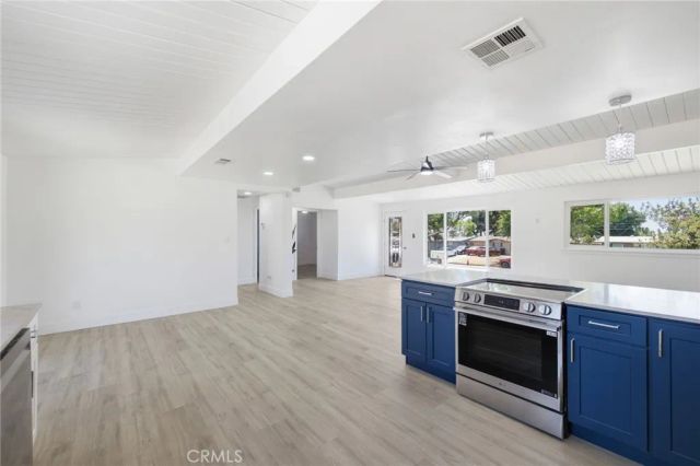 2805 Haley Street, Bakersfield, CA 93305