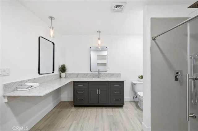 2805 Haley Street, Bakersfield, CA 93305