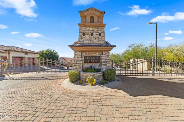 4123 N Silver Ridge Circle, Mesa, AZ 85207