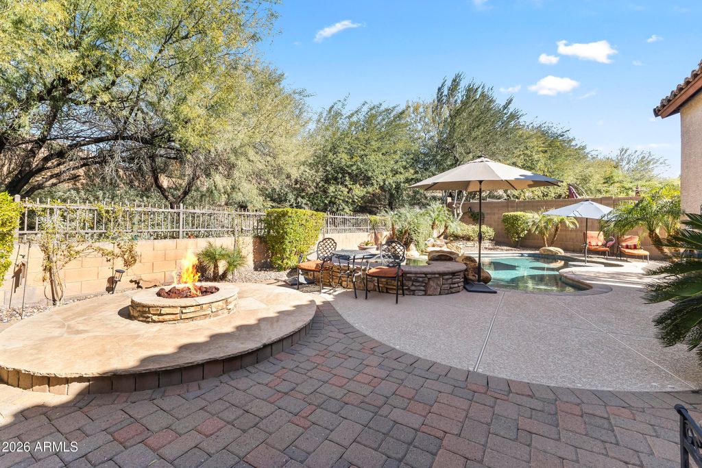 Image 52 of property listing at 4123 N Silver Ridge Circle, Mesa, AZ 85207