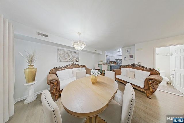 337-341 18th Avenue, Newark, NJ 07108