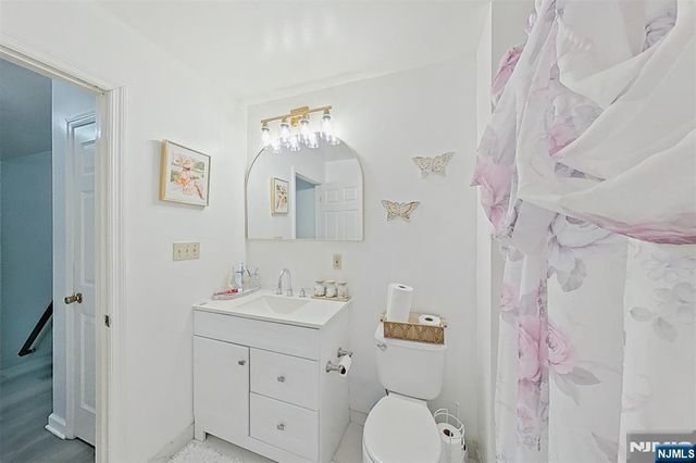 337-341 18th Avenue, Newark, NJ 07108