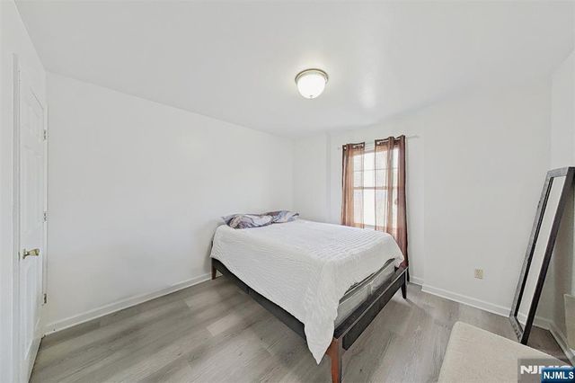 337-341 18th Avenue, Newark, NJ 07108