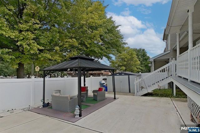 337-341 18th Avenue, Newark, NJ 07108