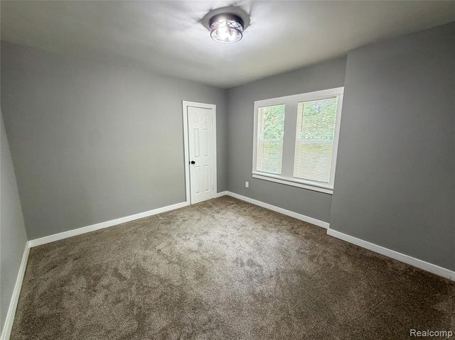 18217 Prairie Street, Detroit, MI 48221