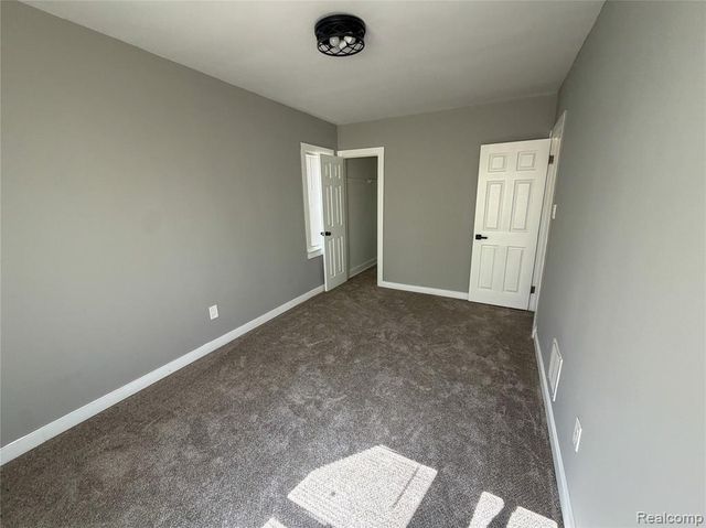 18217 Prairie Street, Detroit, MI 48221