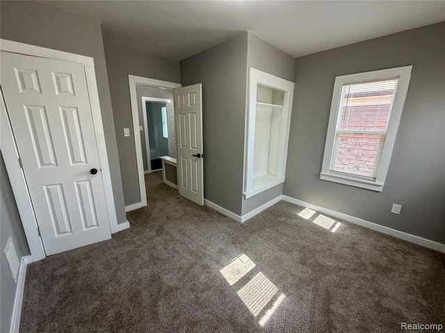 18217 Prairie Street, Detroit, MI 48221