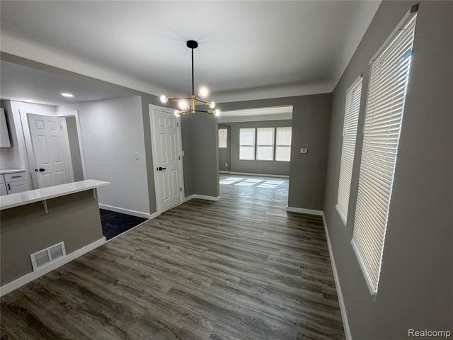18217 Prairie Street, Detroit, MI 48221