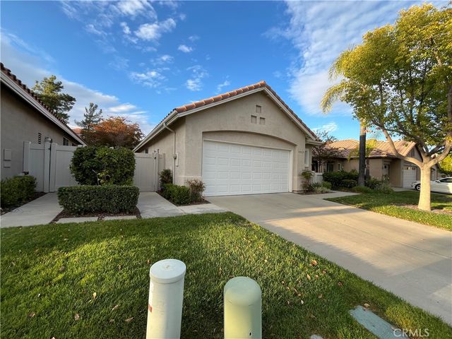 40429 Via Camposeco, Murrieta, CA 92562
