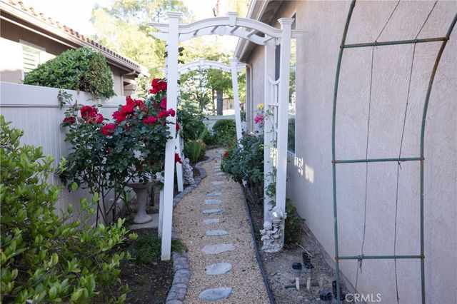 40429 Via Camposeco, Murrieta, CA 92562