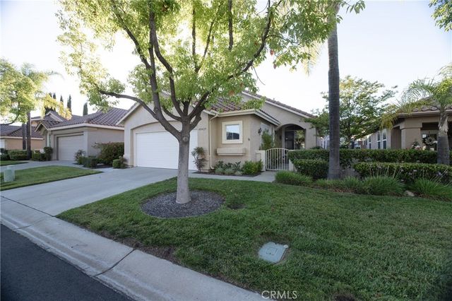 40429 Via Camposeco, Murrieta, CA 92562