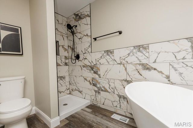 25 Moonlight Court, Wentzville, MO 63385