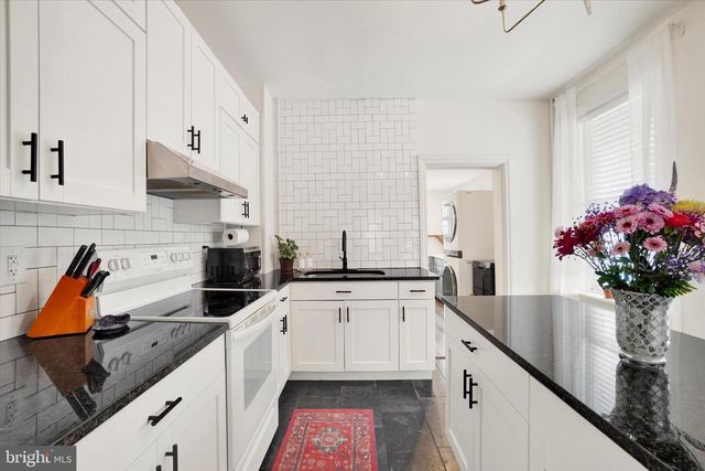 152 N 7TH ST, Columbia, PA 17512