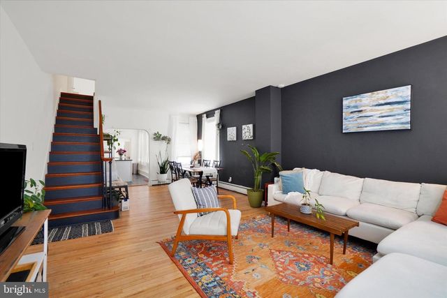 152 N 7TH ST, Columbia, PA 17512