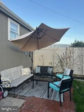 152 N 7TH ST, Columbia, PA 17512