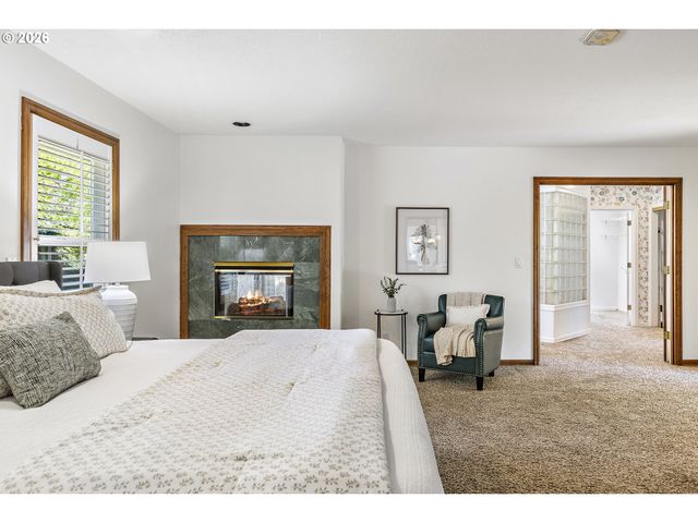 28380 Sw WILLOW CREEK Dr, Wilsonville, OR 97070