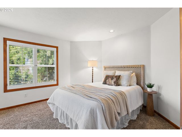 28380 Sw WILLOW CREEK Dr, Wilsonville, OR 97070