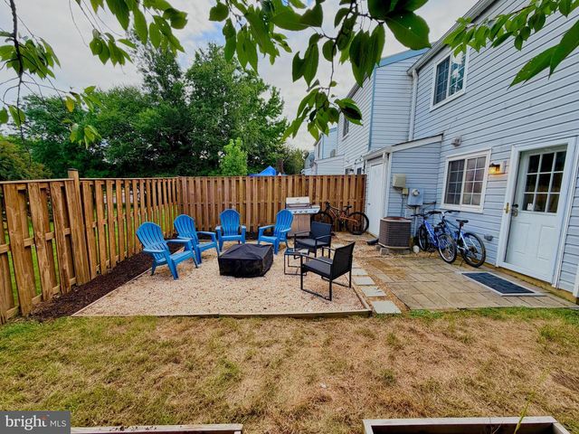 8541 BLUE ROCK LN, Lorton, VA 22079