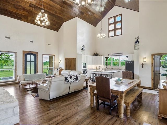 6969 State Hwy 198, Canton, TX 75103