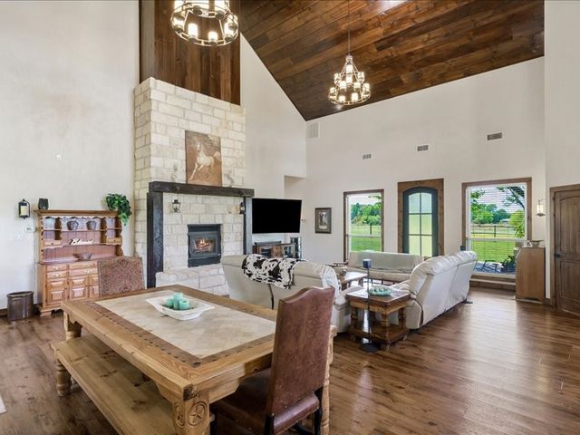 6969 State Hwy 198, Canton, TX 75103