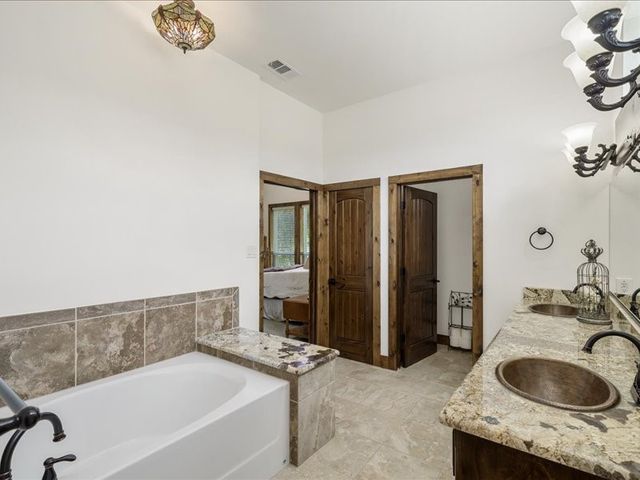 6969 State Hwy 198, Canton, TX 75103