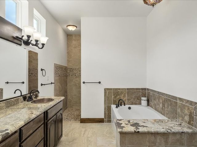 6969 State Hwy 198, Canton, TX 75103