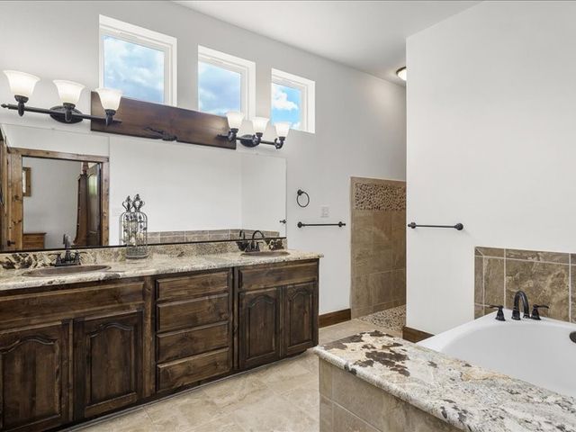 6969 State Hwy 198, Canton, TX 75103