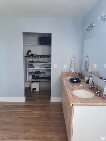 497 N 200 E, Mayfield, UT 84643