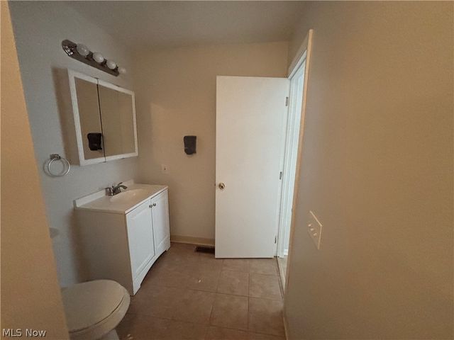 3773 Thurgood Avenue, Cleveland, OH 44115