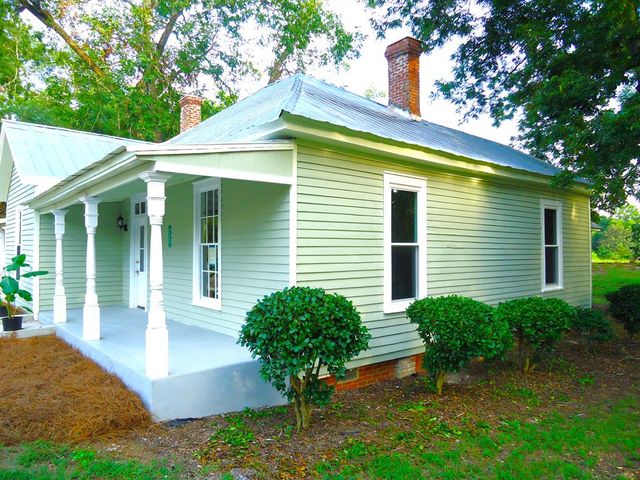 233 E 5th Avenue, Buena Vista, GA 31803