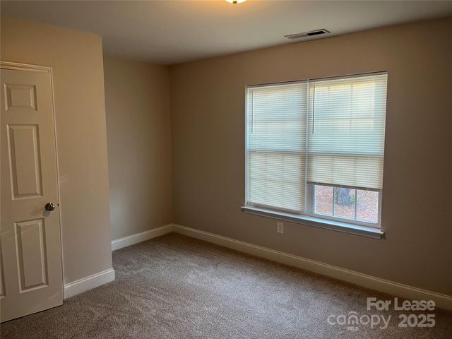 1923 Crestmont Street, Kannapolis, NC 28081