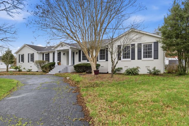 1270 Flatt Circle, Cookeville, TN 38501