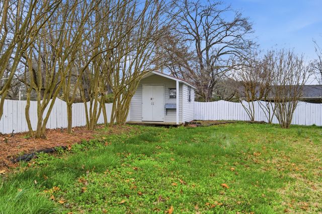 1270 Flatt Circle, Cookeville, TN 38501